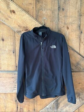 The North Face women’s Black Lightweight Full-Zip Jacket